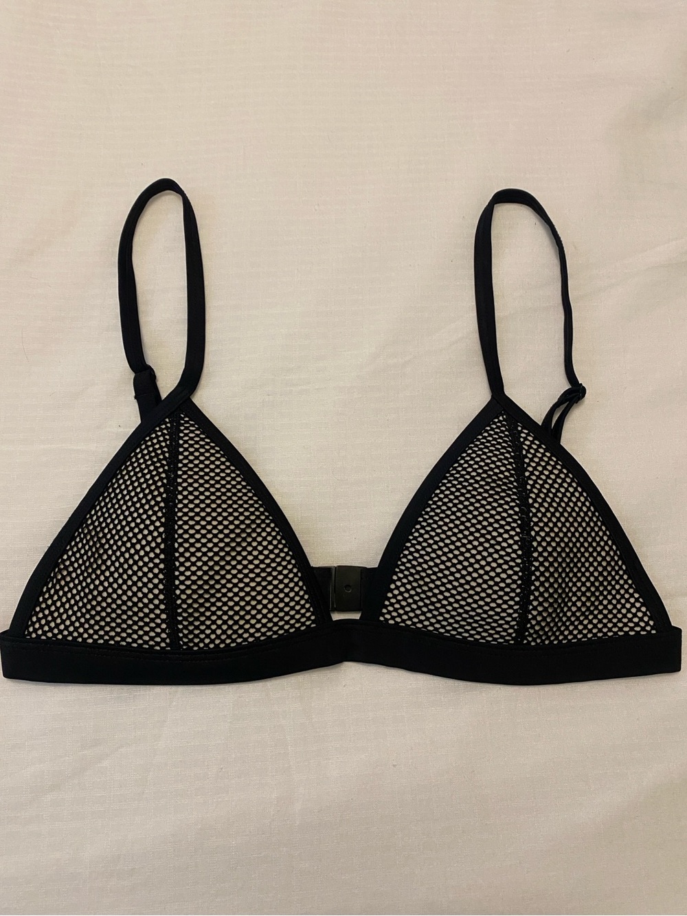 Triangl fishnet bikini top S